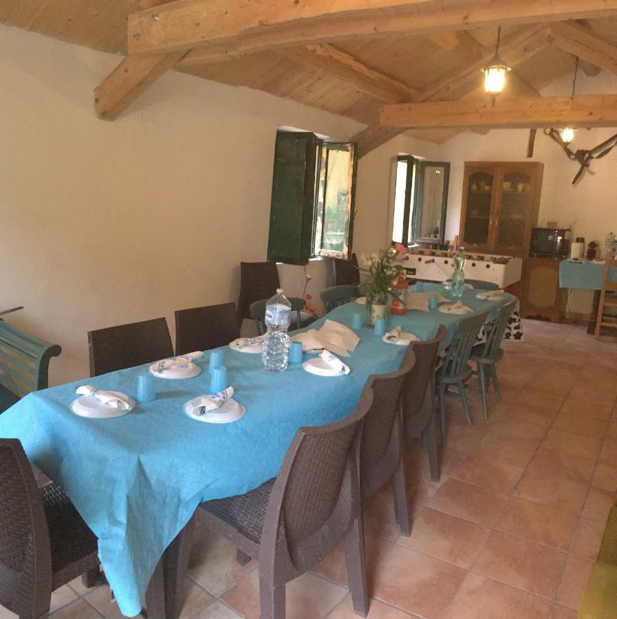 Agriturismo Fattoria Del Colle Jesi Extérieur photo